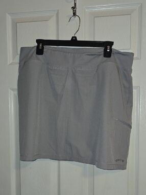 Orvis Light Gray Active Skort